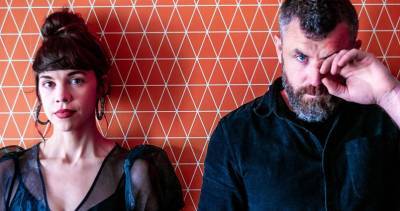 Mick Flannery and Susan O’Neill make Top 3 debut on the Official Irish Albums Chart with In The Game - www.officialcharts.com - Ireland - county Clare