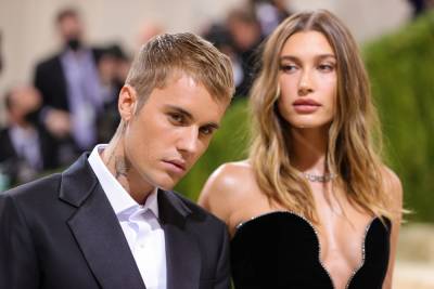 Hailey Bieber Reacts To Rumours Husband Justin Is Mistreating Her - etcanada.com