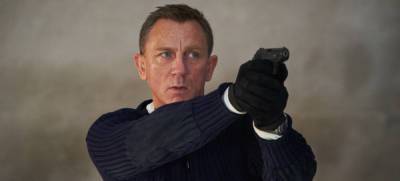 Daniel Craig Gets Choked Up as James Bond for the Last Time While Filming Final Scene - Watch! - www.justjared.com