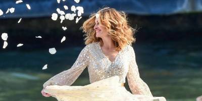 Julia Roberts Glitters In A White Dress While Filming New Lancôme Commercial - www.justjared.com - France