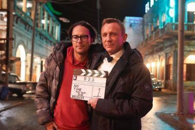 Daniel Craig Bids Emotional Farewell To James Bond Role And His Longtime Cast And Crew – Video - deadline.com