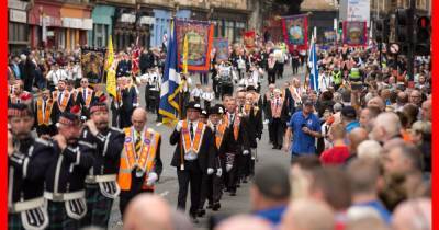 'Racist and sectarian singing' at Orange Walk in Glasgow as police make arrests - www.dailyrecord.co.uk