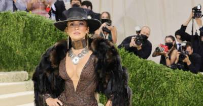 Jennifer Lopez doesn't feel she 'belongs' in Hollywood - www.msn.com - Hollywood