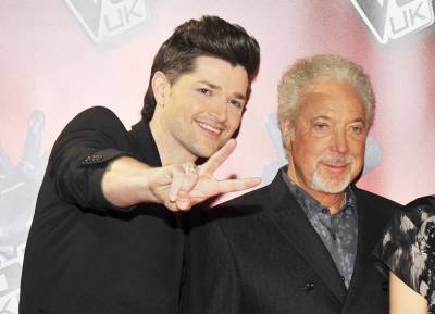 Danny O’Donoghue was hospitalised after wild night partying with ‘pro’ Tom Jones - evoke.ie - Britain - Ireland