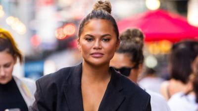 Chrissy Teigen Pens Emotional Note About Her Body's Response to Her Pregnancy Loss - www.etonline.com