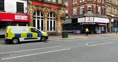 BREAKING: Man, 34, dies after town centre attack in early hours - www.manchestereveningnews.co.uk - Manchester - city Bolton
