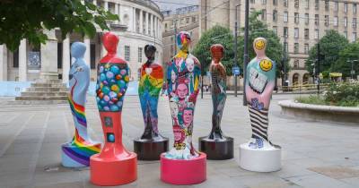 Dozens of colourful statues have arrived in Manchester city centre for a new public art installation - www.manchestereveningnews.co.uk - Manchester - county Bee