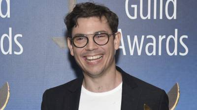 ‘Queer As Folk’: Ryan O’Connell Joins Cast Of Peacock Reimagination - deadline.com - Britain