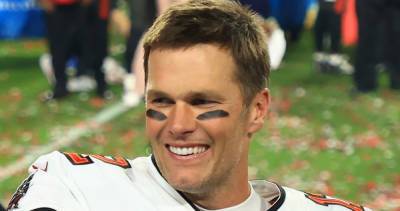 Find Out How Fans Found Out If Tom Brady Is Vaccinated Or Not - www.justjared.com - county Bay