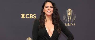 SNL's Cecily Strong Is Giving Off Angelina Jolie Vibes at Emmy Awards 2021! - www.justjared.com - Los Angeles