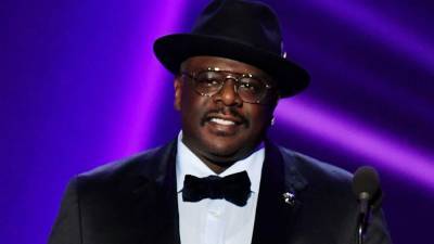 2021 Emmys: Cedric the Entertainer Kicks Things Off With Biz Markie-Themed Opening Monologue - www.etonline.com - Los Angeles
