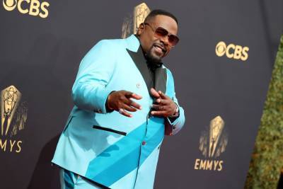 2021 Emmys open strong with Cedric the Entertainer’s rap monologue - nypost.com