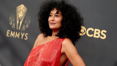 Tracee Ellis Ross Admits She Left Set 'Crying' Amid Emotional Final Season of 'Black-ish' (Exclusive) - www.etonline.com - Los Angeles - county Ross