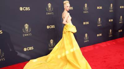 The Best-Dressed Celebrities at the 2021 Emmys - www.glamour.com