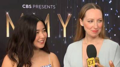 Mandy Moore - Maya Erskine - Anna Konkle - 'PEN15' Cast Jokes About 'Pumping and Dumping' During Emmys 2021 (Exclusive) - etonline.com