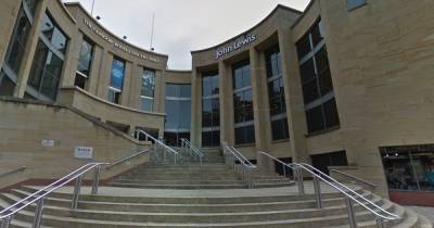 Scots NHS scientist conned John Lewis out £1600 in ‘sophisticated’ price tag swap scam at Glasgow store - www.dailyrecord.co.uk - Scotland