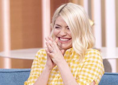 Holly Willoughby follows in Gwyneth’s footsteps to launch her own spirituality project - evoke.ie