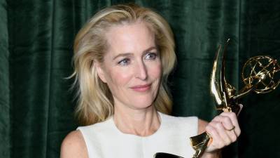 Watch Gillian Anderson React to Reporter Asking If She Spoke to Margaret Thatcher About ‘The Crown’ Role (Video) - thewrap.com - USA