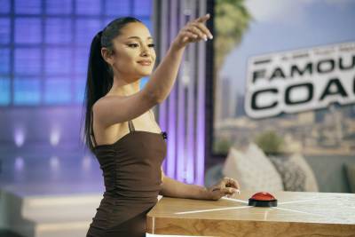 Ariana Grande Talks To Kelly Clarkson About Moving To Los Angeles At 14 - etcanada.com - Los Angeles - Los Angeles