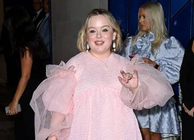 Nicola Coughlan rocks pretty in pink look at star-studded British Vogue dinner - evoke.ie - Britain - Ireland