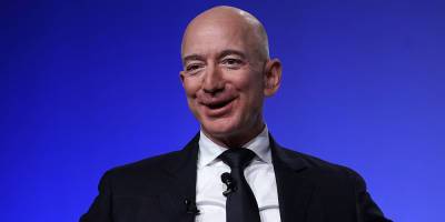 Jeff Bezos Pledges $1 Billion to Conservation Projects to Combat Climate Change - www.justjared.com - Congo