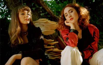 Listen to Let’s Eat Grandma’s glistening new single ‘Hall Of Mirrors’ - www.nme.com