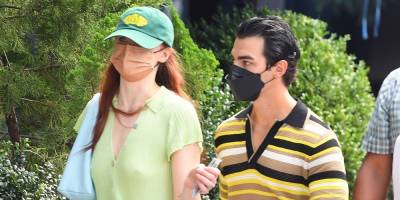 Sophie Turner Steps Out With Husband Joe Jonas For A Walk in NYC - www.justjared.com - New York