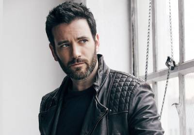 Colin Donnell To Star In Peacock Crime Drama ‘Irreverent’ - deadline.com - Australia - Chicago - county Wayne - county Blair - county Russell