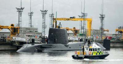 Strikes could 'cripple' nuclear submarine base on Clyde after workers back industrial action - www.dailyrecord.co.uk