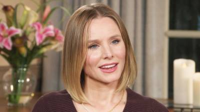 Kristen Bell Says Her Daughters Leave Her Threatening Notes Around the House - www.etonline.com