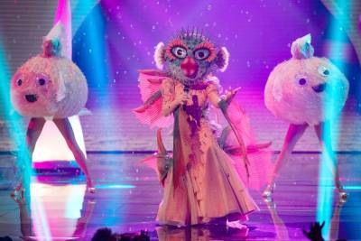 ‘The Masked Singer’: Mother Nature Is Revealed And Pufferfish Gets The Hook In Night 2 Of Season 6 Premiere - etcanada.com