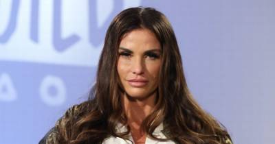 Katie Price shows off lengthy blonde extensions after midnight hair appointment - www.ok.co.uk - Turkey