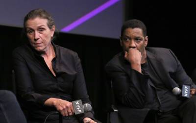 Frances McDormand Answers Flip Phone During ‘Macbeth’ Panel - etcanada.com - France - New York - Washington - Washington - county Hawkins