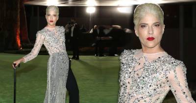 Selma Blair uses a cane at the Academy Museum of Motion Pictures gala - www.msn.com - county Blair