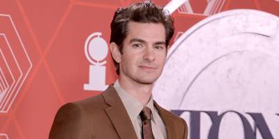 Andrew Garfield Looks Sharp in Burberry for the Ton Awards 2020 - www.justjared.com - New York - county Sharp