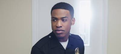 The Rookie's Titus Makin Exits Show, Showrunner Speaks Out - www.justjared.com - city Sandra