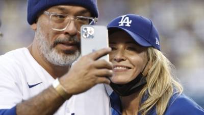 Chelsea Handler and Jo Koy Are Dating -- See the PDA Pics! - www.etonline.com
