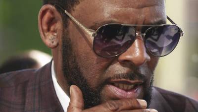 R. Kelly Guilty On All Counts In Sex Trafficking & Racketeering Trial - deadline.com - New York - New York - Chicago - city Brooklyn
