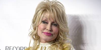 Dolly Parton Fans Put TikTok On Blast After Her Account Was Banned - www.justjared.com