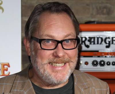 UK Comedian Vic Reeves Reveals He Has Non-Cancerous Brain Tumour That Has Left Him With Hearing Loss - deadline.com - Britain