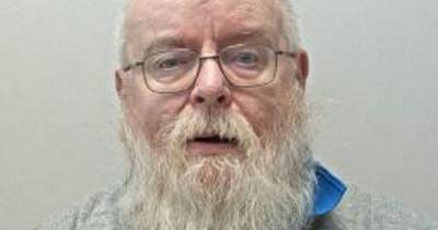 Pervert cub scout leader arrested after revealing plans to play Father Christmas at local schools - www.manchestereveningnews.co.uk