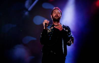 Tom Meighan - Vikki Ager - Tom Meighan opens up about mental health, rehab and “consequence culture” - nme.com