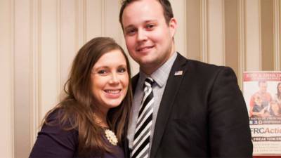 Josh Duggar seen with pregnant wife Anna after judge denies motion to dismiss child pornography case - www.foxnews.com - state Arkansas