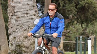 Arnold Schwarzenegger spotted enjoying a bike ride while wearing medical boot - www.foxnews.com - California