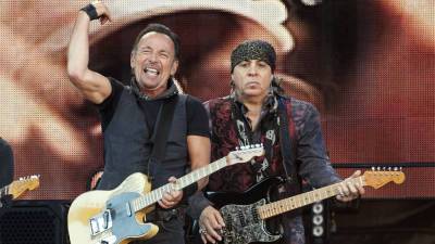 Steven Van Zandt says Bruce Springsteen is 'playing a character' as he reflects on fallout - www.foxnews.com - USA - county Van Zandt