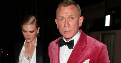 James Bond's Daniel Craig holds hands with rarely seen daughter Ella, 29, after premiere - www.ok.co.uk