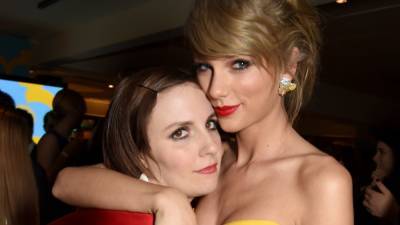 Taylor Swift Was a Bridesmaid in Lena Dunham's Wedding, and There Are Pics - www.glamour.com - Britain