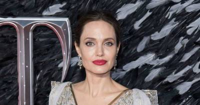 Angelina Jolie 'lights up' when she talks about the Weeknd - www.msn.com