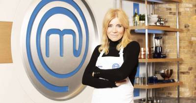 Cindy Beale - Michelle Collins - Johannes Radebe - ‘Celebrity MasterChef’ fans in hysterics over Michelle Collins’ cooking blunder - msn.com