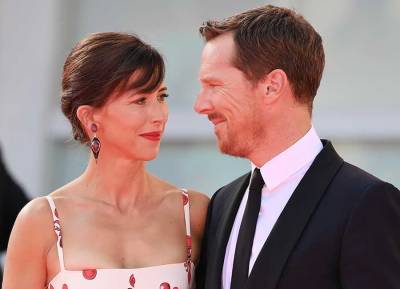Benedict Cumberbatch and his wife Sophie pack on PDA at Venice Film Festival - evoke.ie - Britain